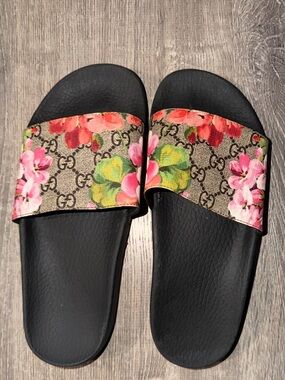 Gucci Floral GG Canvas Slide Sandals - Pink, Green & Black